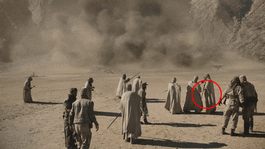 TUSKEN GREG @ 00:43:06